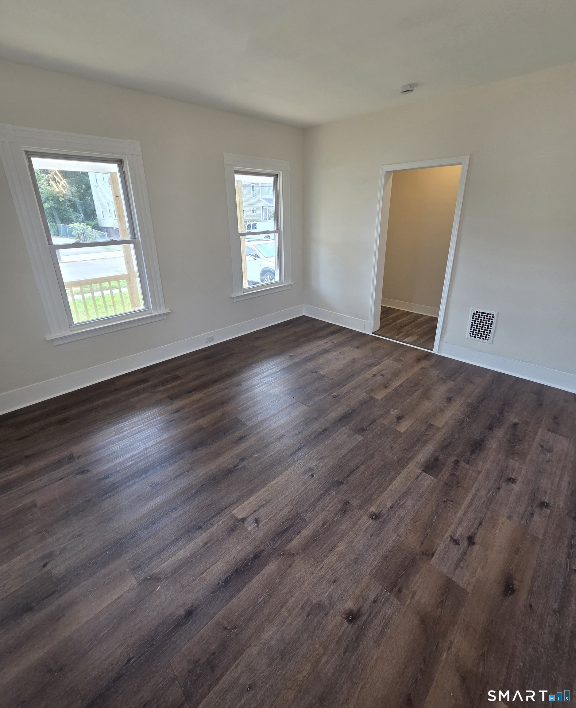 15 Walnut Street West Haven CT 06516