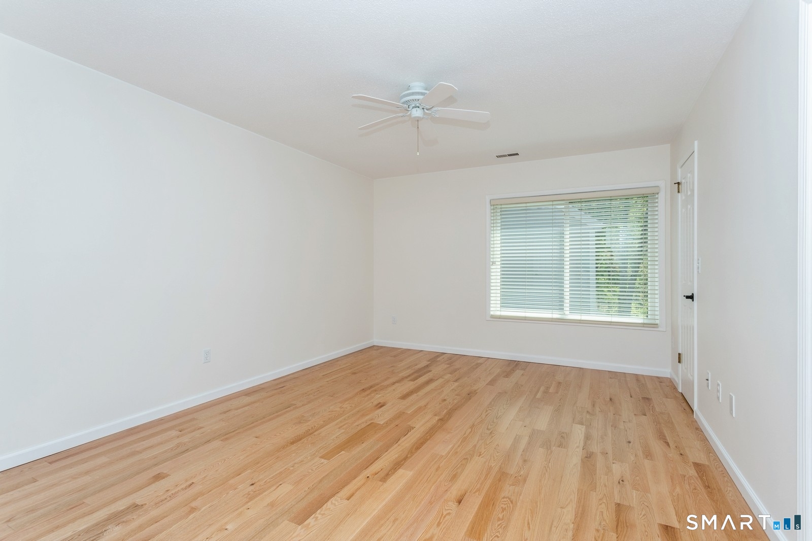 33 Strathmore Lane Norwalk CT 06880