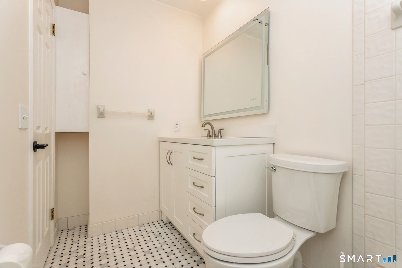 33 Strathmore Lane Norwalk CT 06880