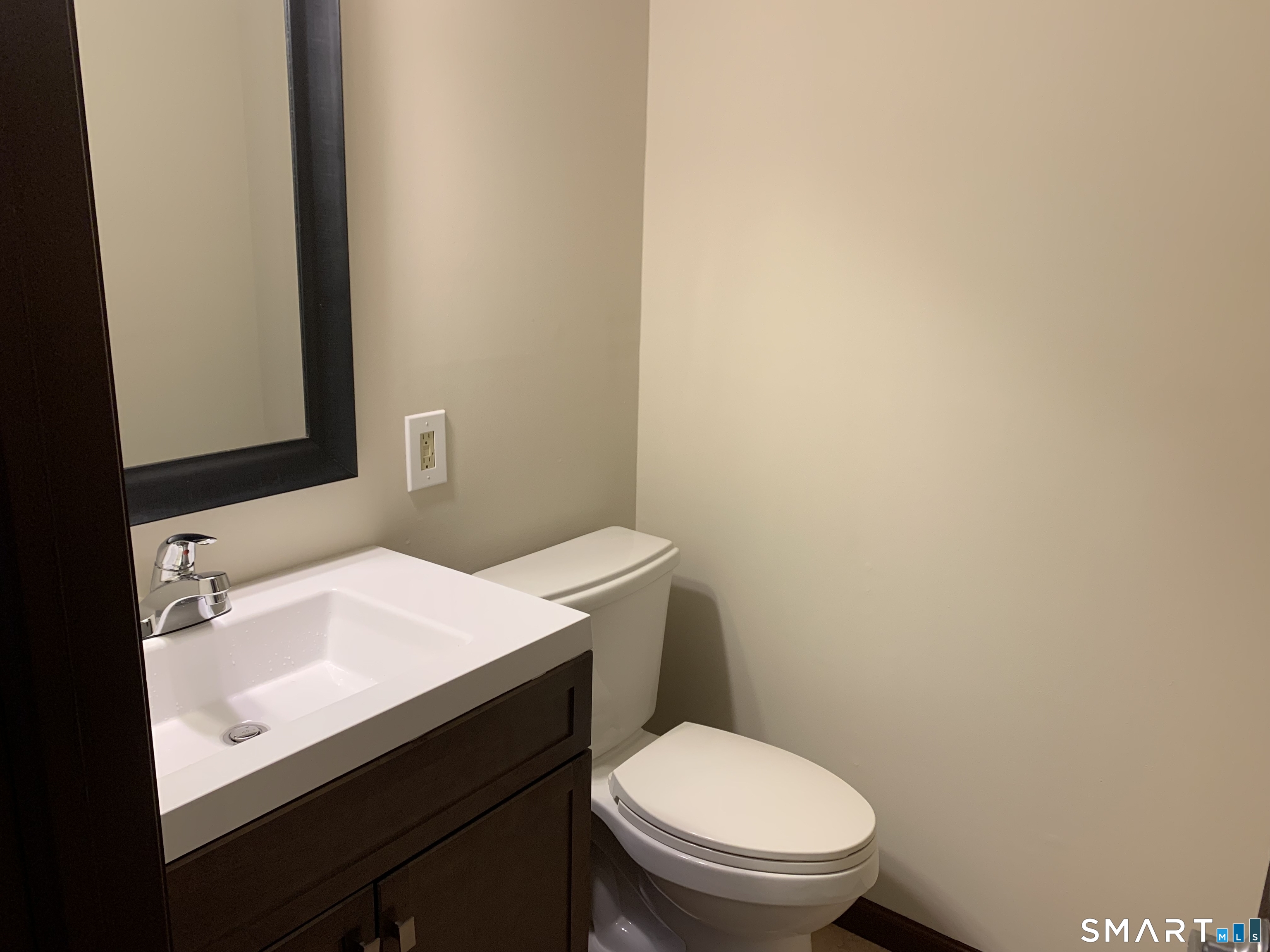 434 Thoreau Street Branford CT 06405