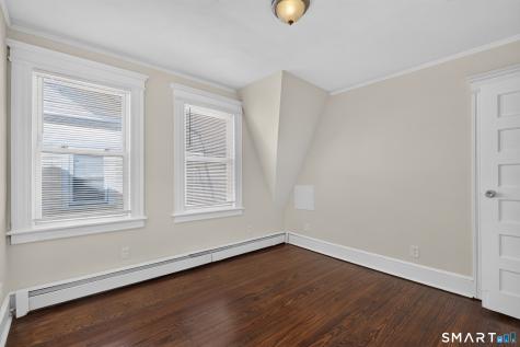 40-44 Vine Street Bridgeport CT 06604
