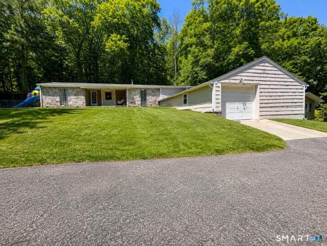 22 Circle Drive Ashford CT 06278