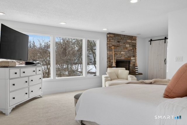 352 Pequot Avenue New London CT 06320