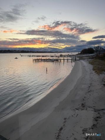 352 Pequot Avenue New London CT 06320