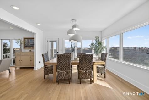 352 Pequot Avenue New London CT 06320