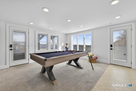 352 Pequot Avenue New London CT 06320