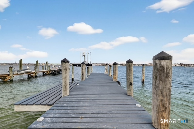 352 Pequot Avenue New London CT 06320