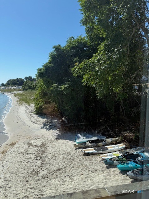 352 Pequot Avenue New London CT 06320