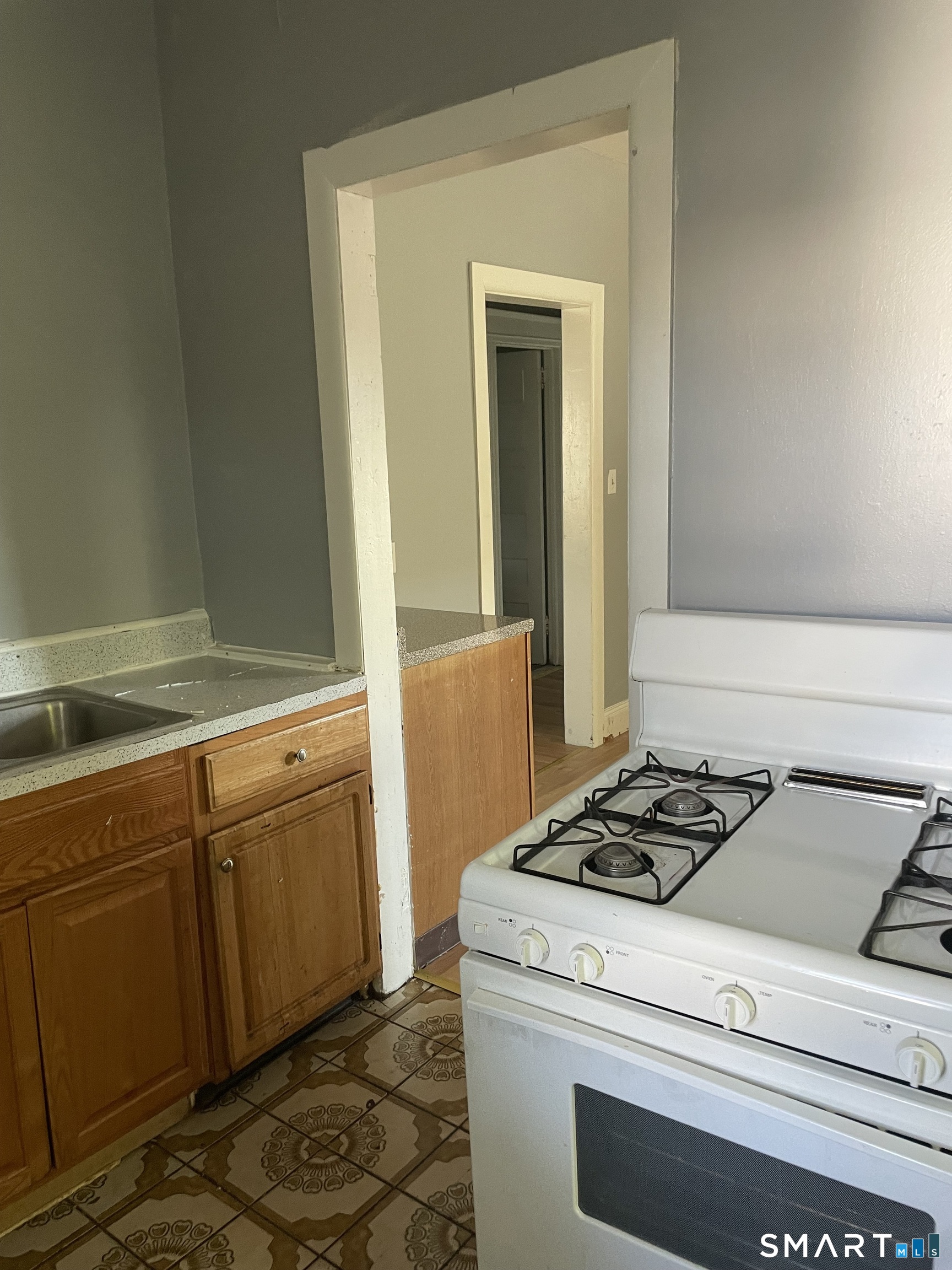 69-71 Cabot Street Hartford CT 06112