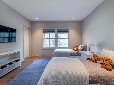 126 River Road Washington CT 06794