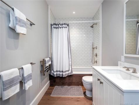 126 River Road Washington CT 06794