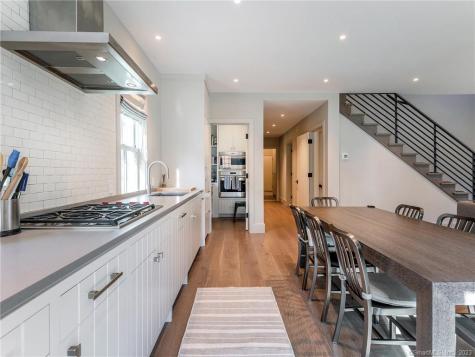 126 River Road Washington CT 06794