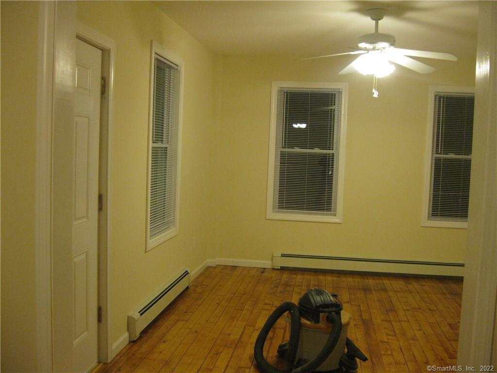 34 Lincoln Street Enfield CT 06082
