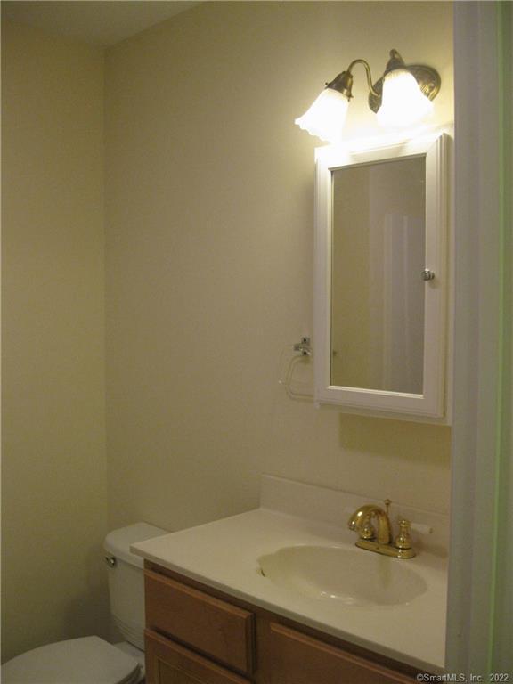 34 Lincoln Street Enfield CT 06082