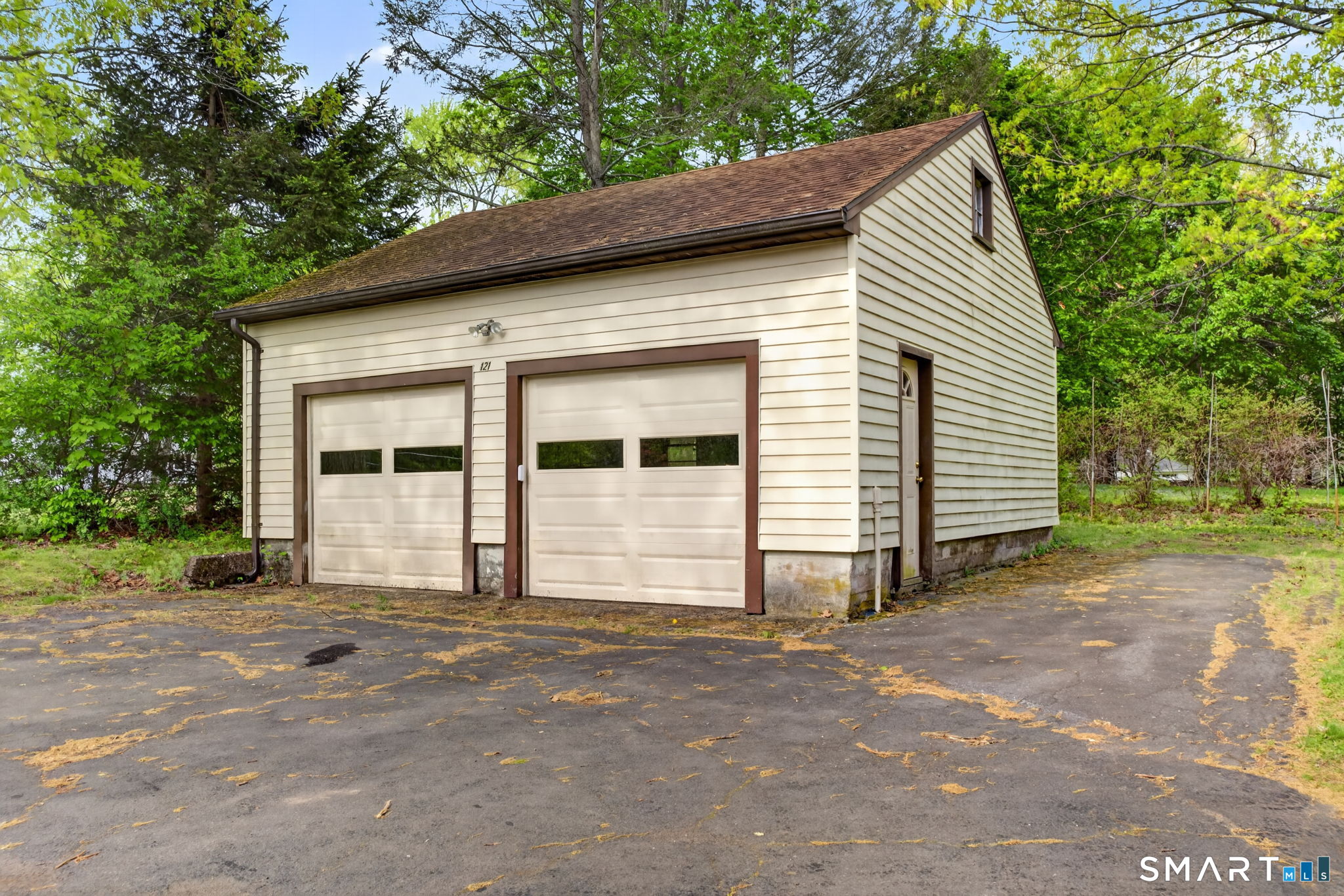 121 Cherry Hill Road Middlefield CT 06455