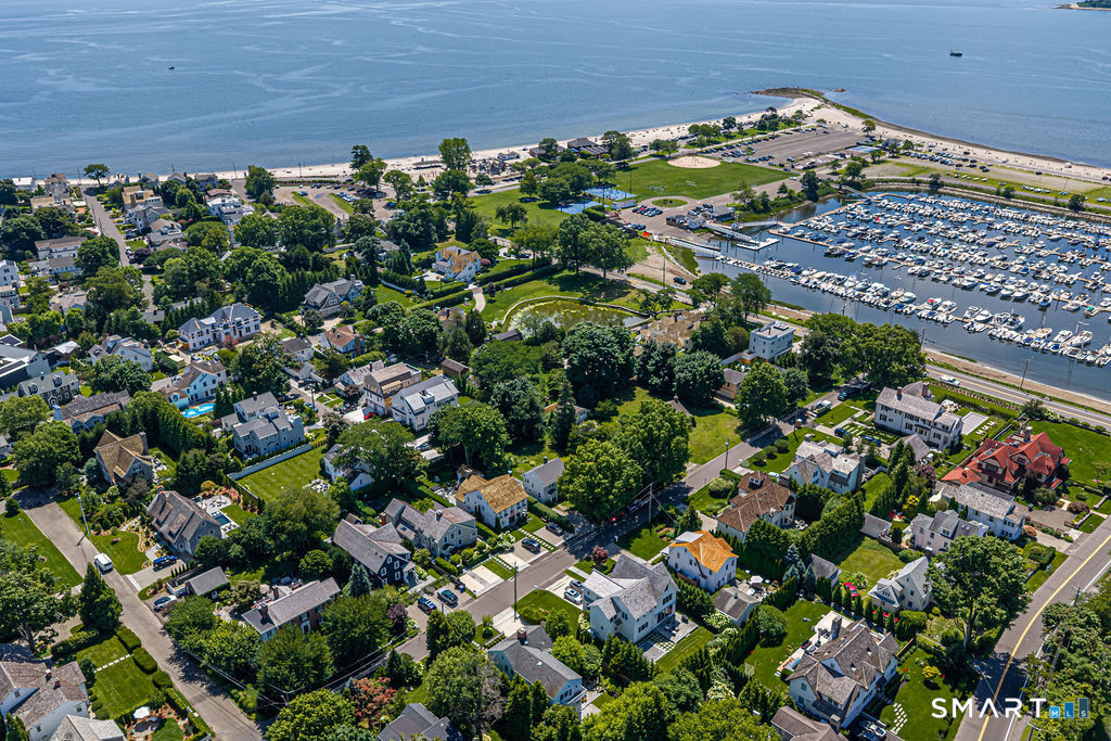 12 Roosevelt Road Westport CT 06880