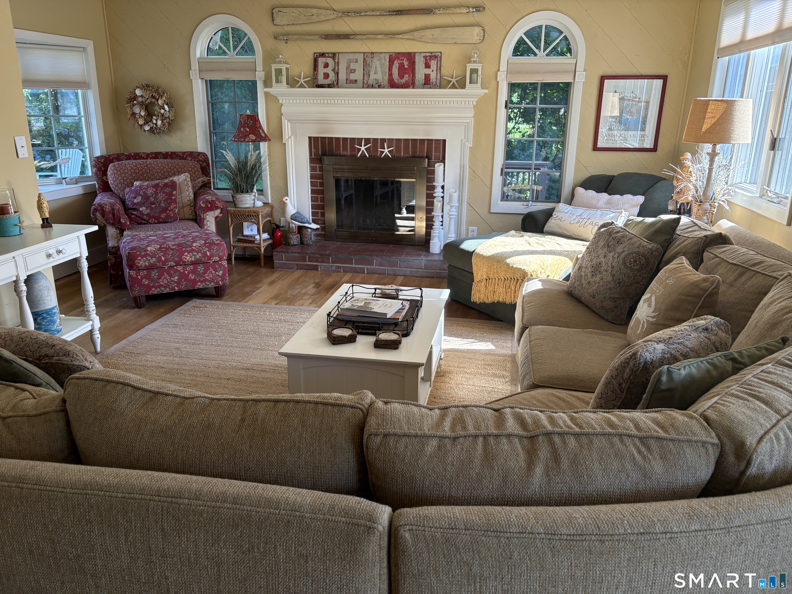 6 East Street Waterford CT 06385