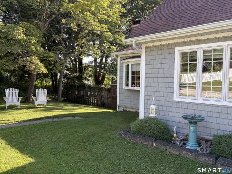6 East Street Waterford CT 06385