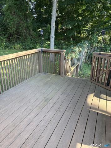 6 East Street Waterford CT 06385