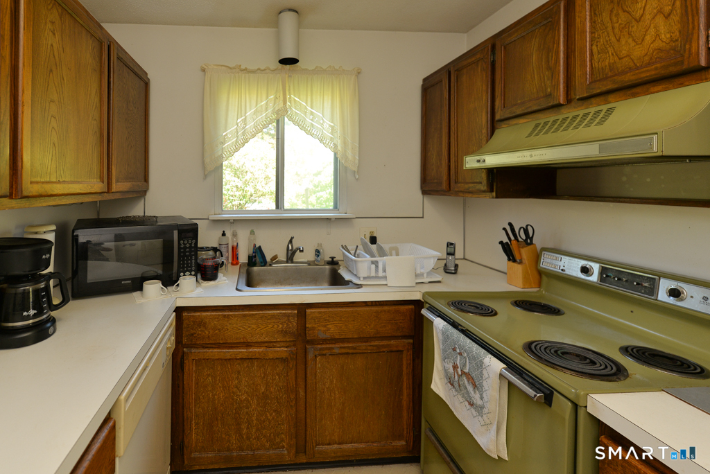 548 Heritage Village Southbury CT 06488