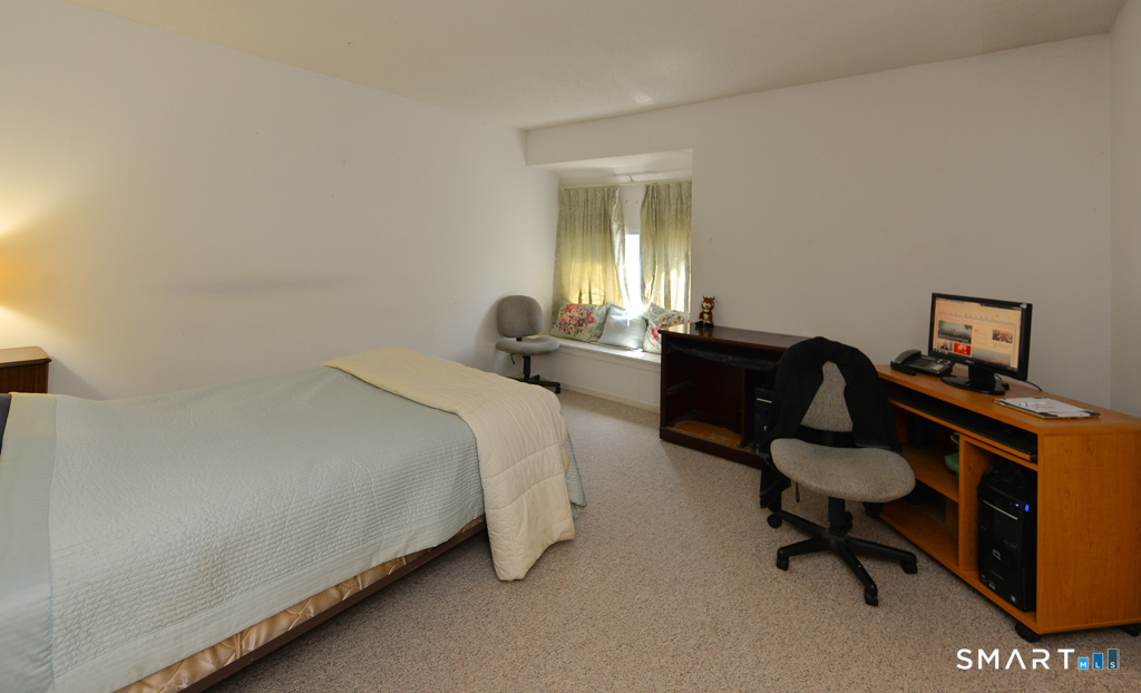 548 Heritage Village Southbury CT 06488