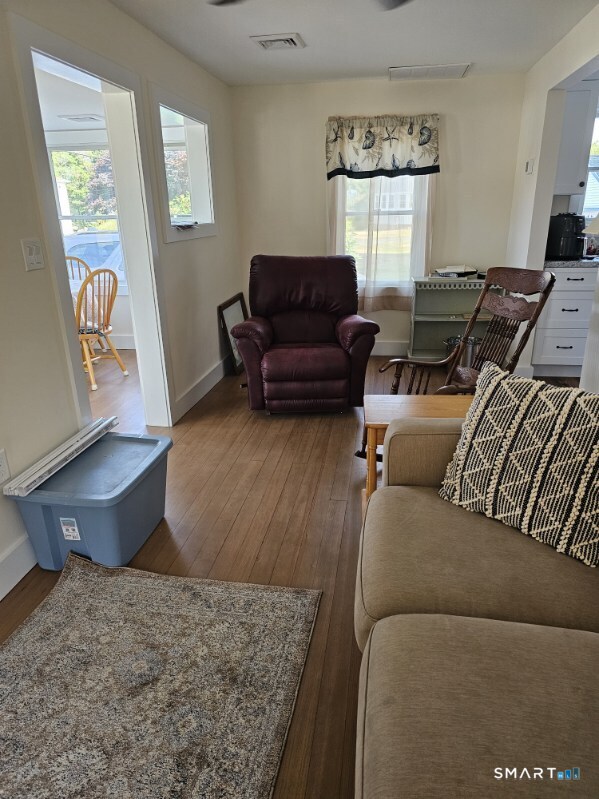185 Shore Road Waterford CT 06385