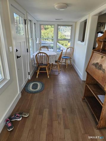 185 Shore Road Waterford CT 06385