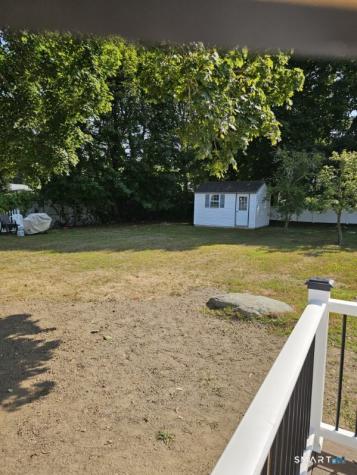185 Shore Road Waterford CT 06385