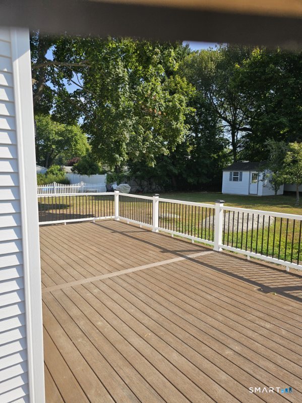 185 Shore Road Waterford CT 06385