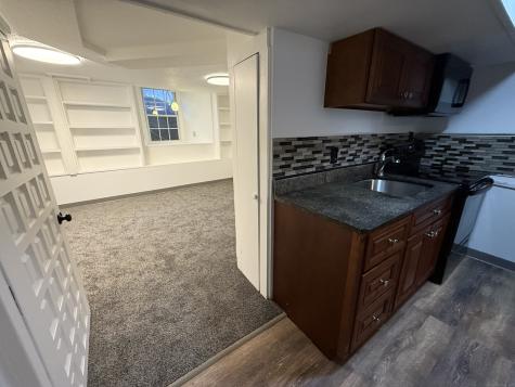 1 1/2 Stetson Street Norwich CT 06360