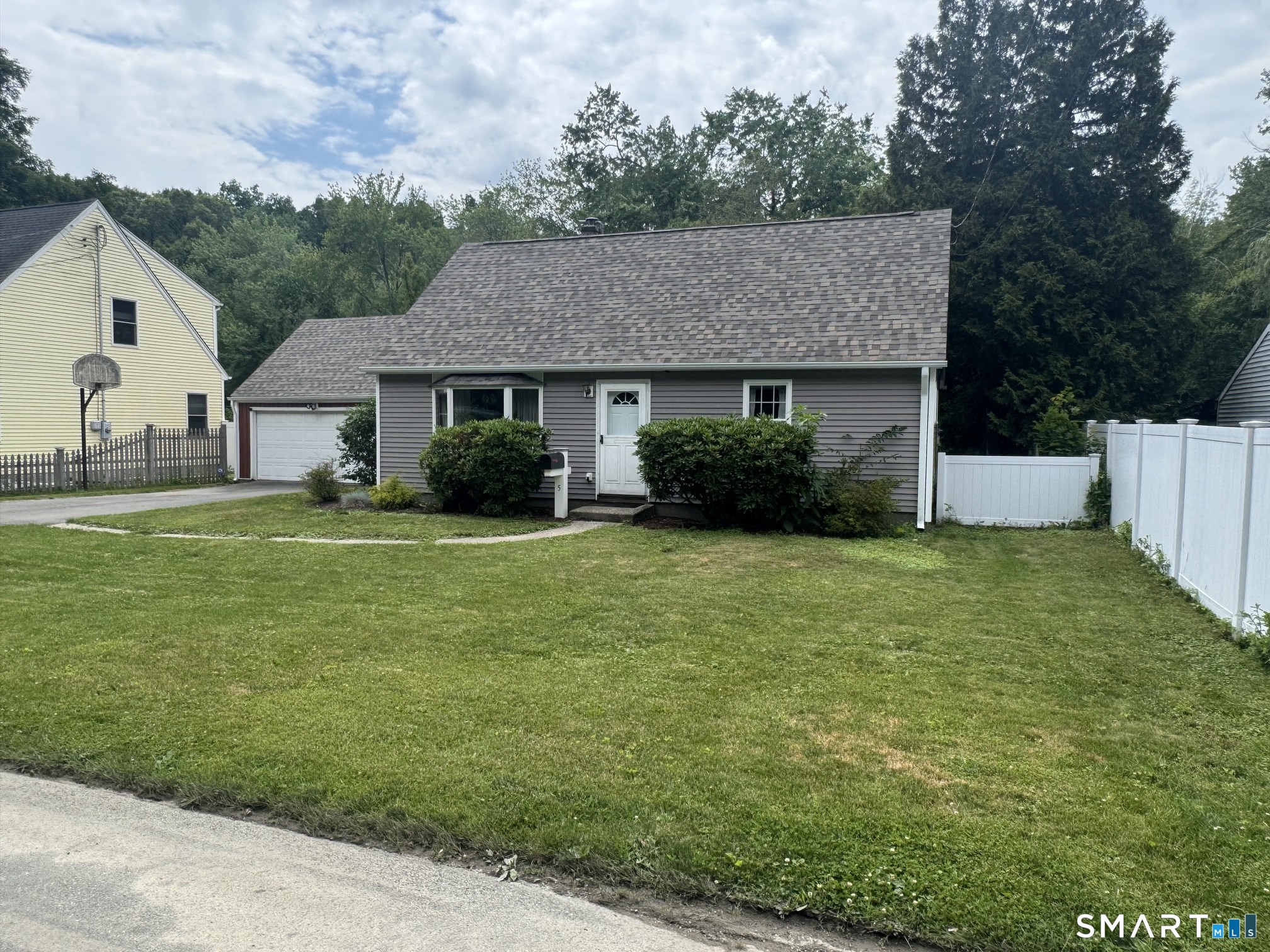 5 Bethpage Drive Bethel CT 06801