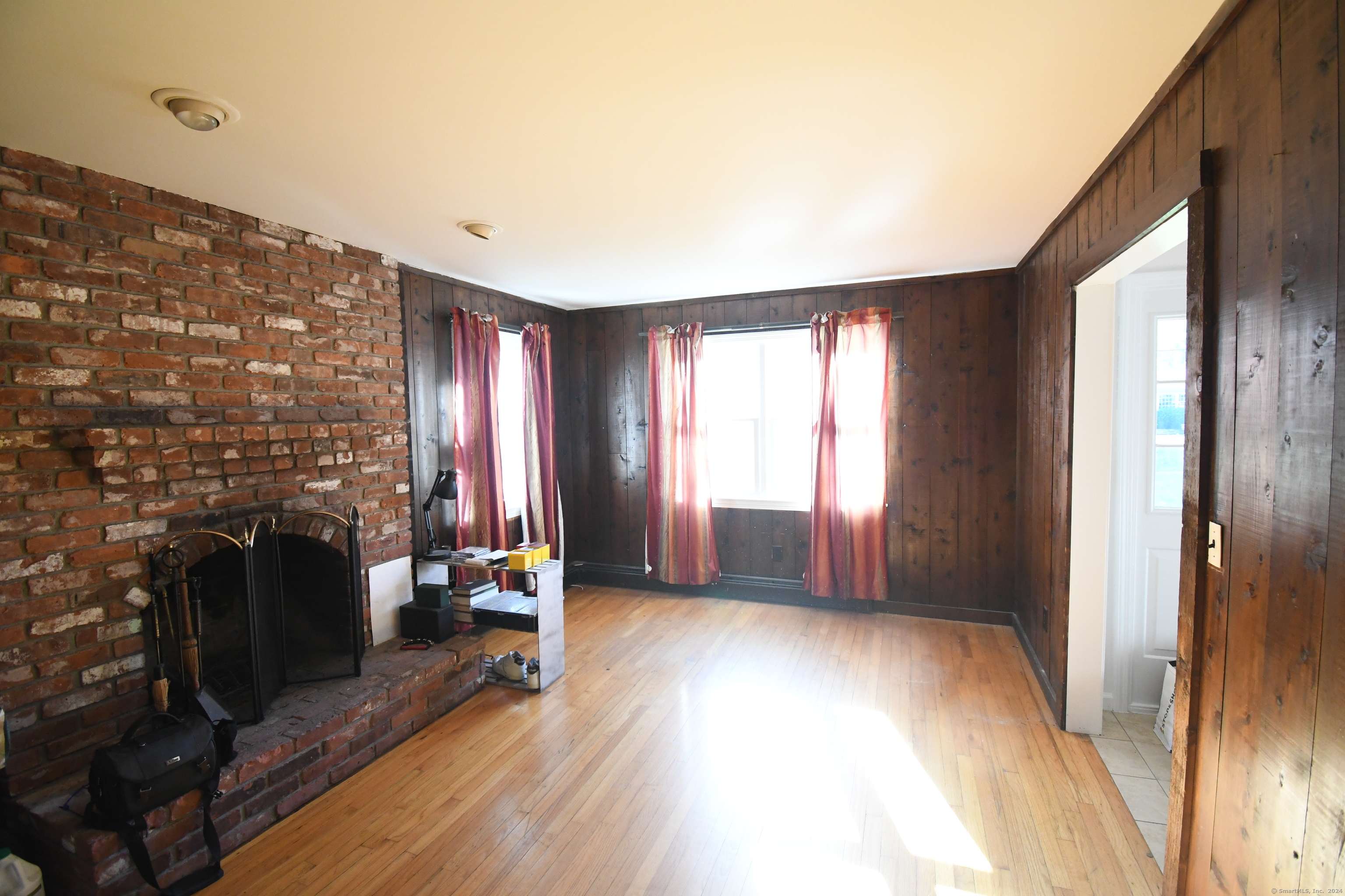 313 Burnt Plains Road Milford CT 06461