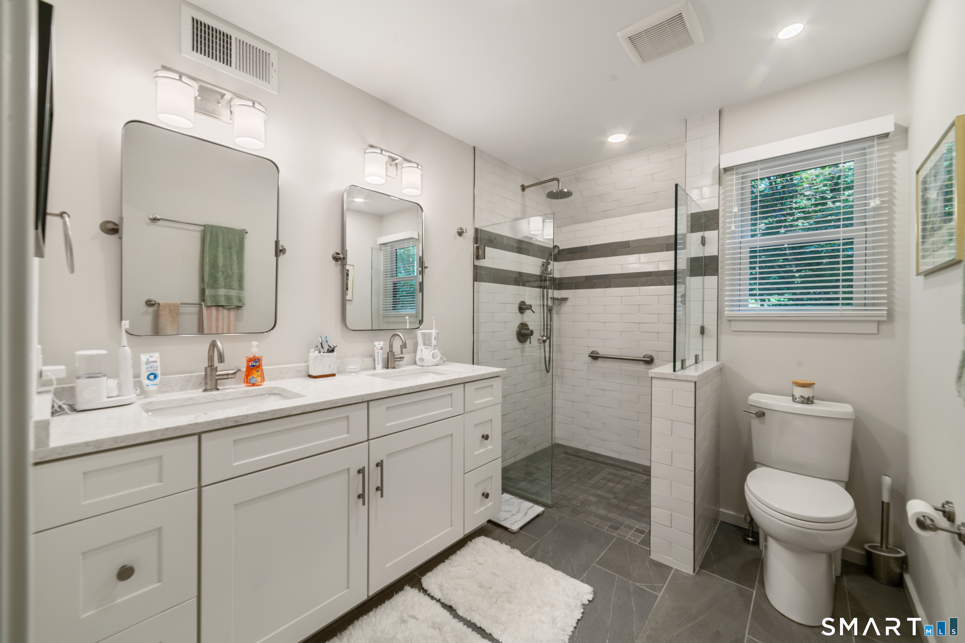 595 Heritage Village Southbury CT 06488
