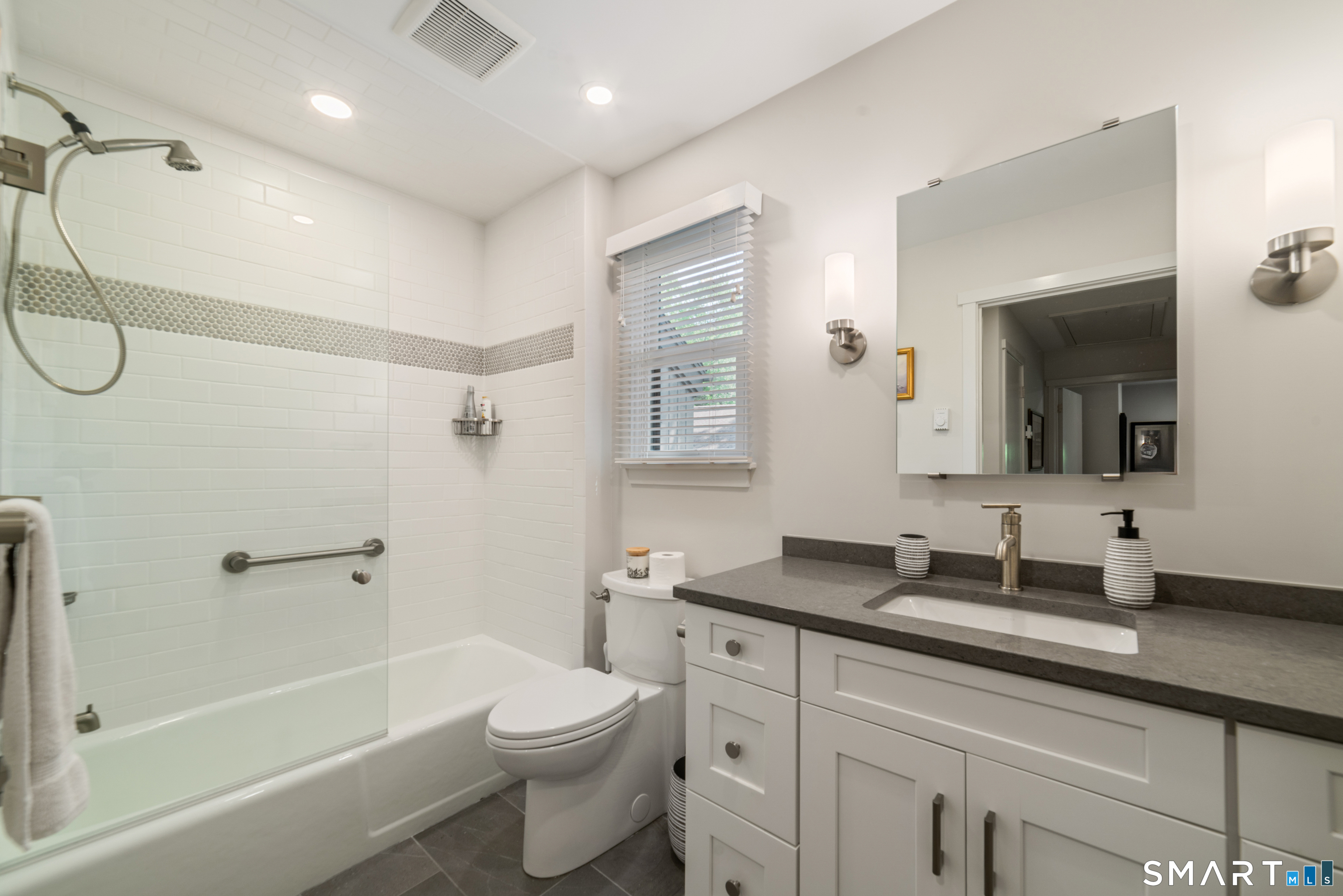 595 Heritage Village Southbury CT 06488