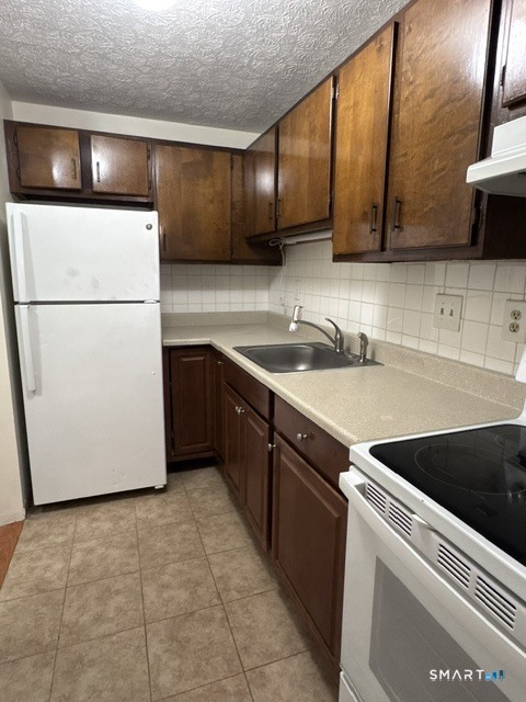 149 Canton Street West Haven CT 06516