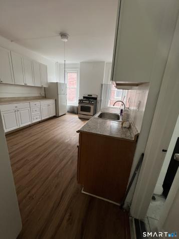 121 Babcock Street Hartford CT 06106