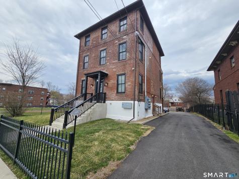 94-96 Edwards Street Hartford CT 06120