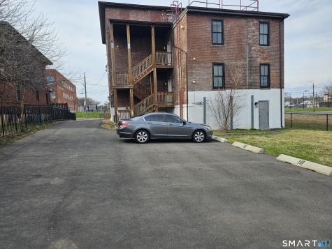 94-96 Edwards Street Hartford CT 06120