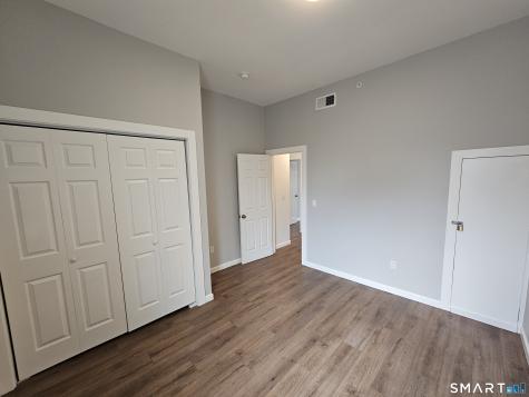 94-96 Edwards Street Hartford CT 06120