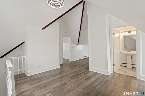 28 Dolsen Place Stamford CT 06901