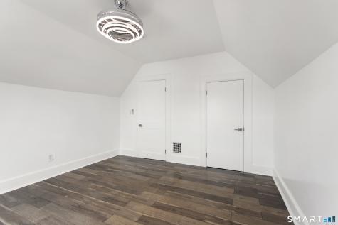 28 Dolsen Place Stamford CT 06901