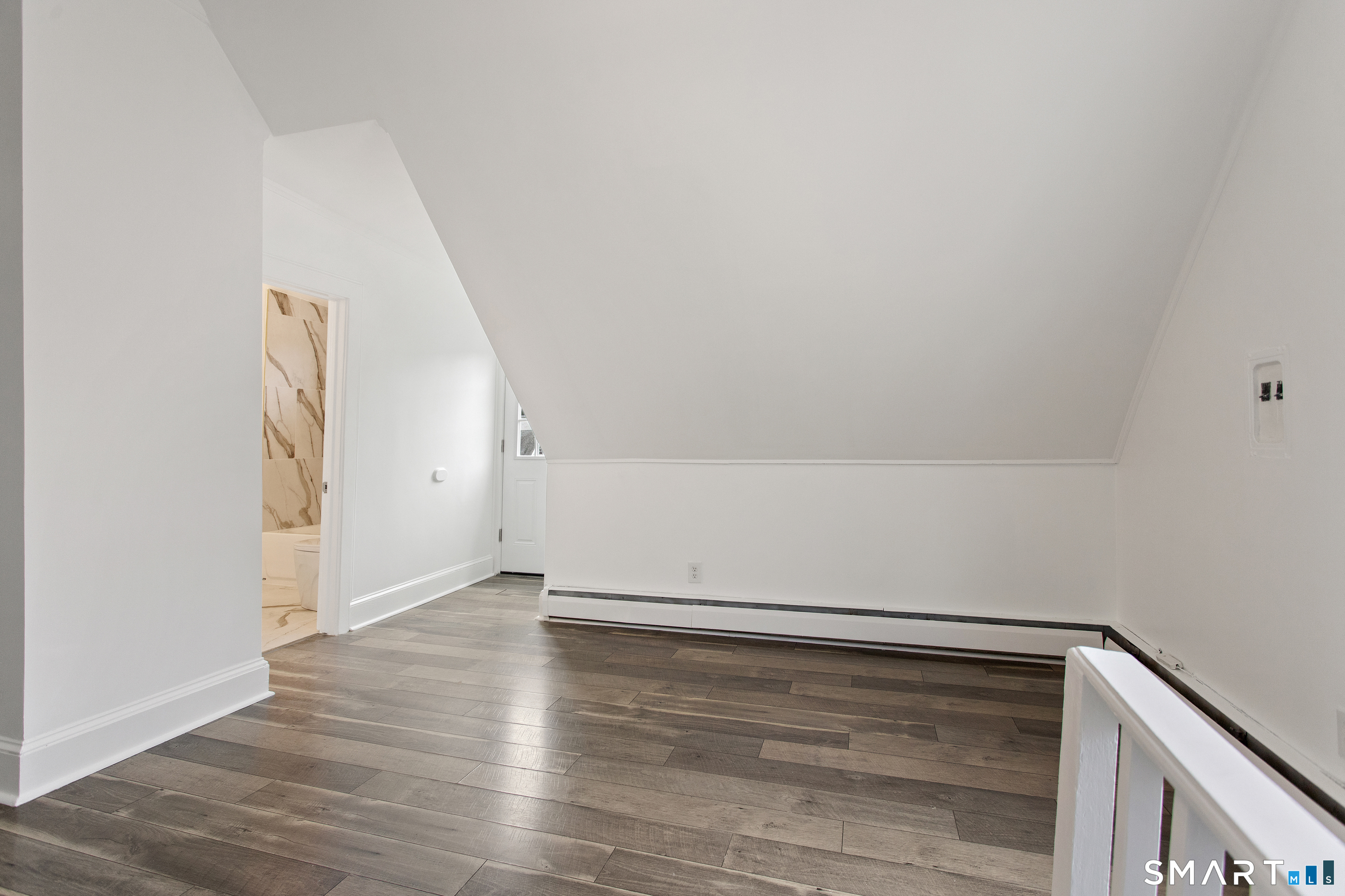 28 Dolsen Place Stamford CT 06901
