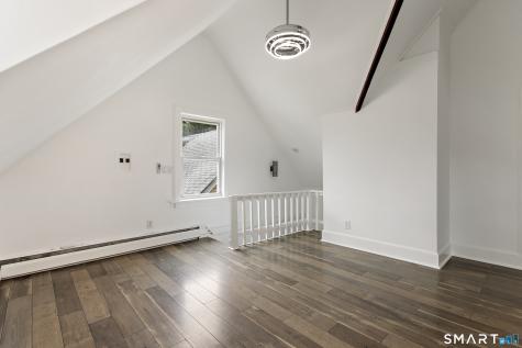 28 Dolsen Place Stamford CT 06901