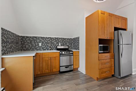 28 Dolsen Place Stamford CT 06901