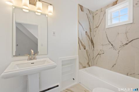 28 Dolsen Place Stamford CT 06901