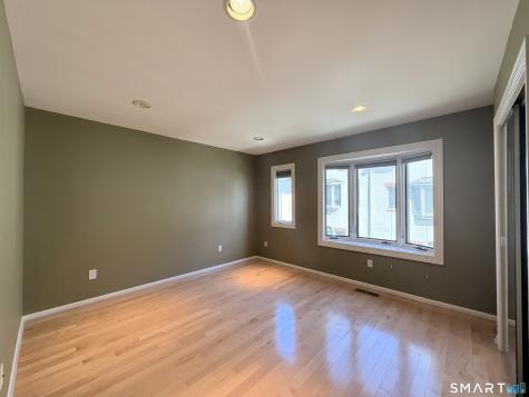 869 Orange Street New Haven CT 06511