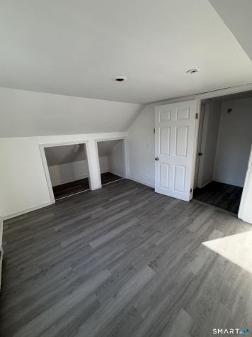 13 Jefferson Avenue New London CT 06320