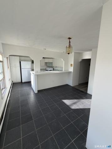 13 Jefferson Avenue New London CT 06320