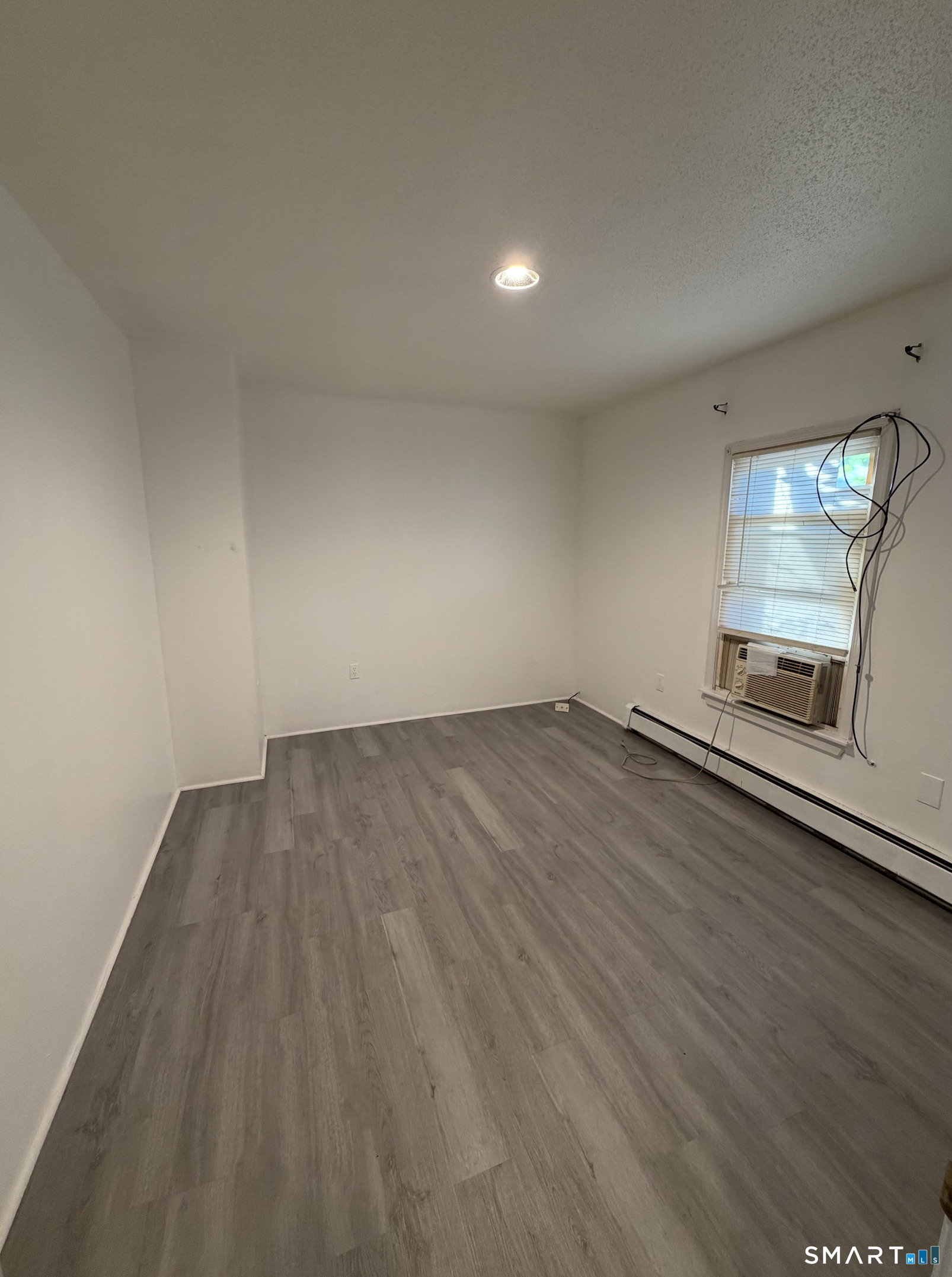 13 Jefferson Avenue New London CT 06320