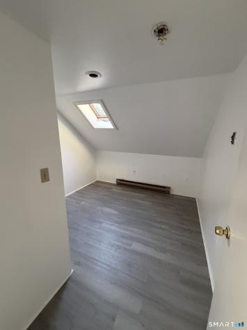 13 Jefferson Avenue New London CT 06320